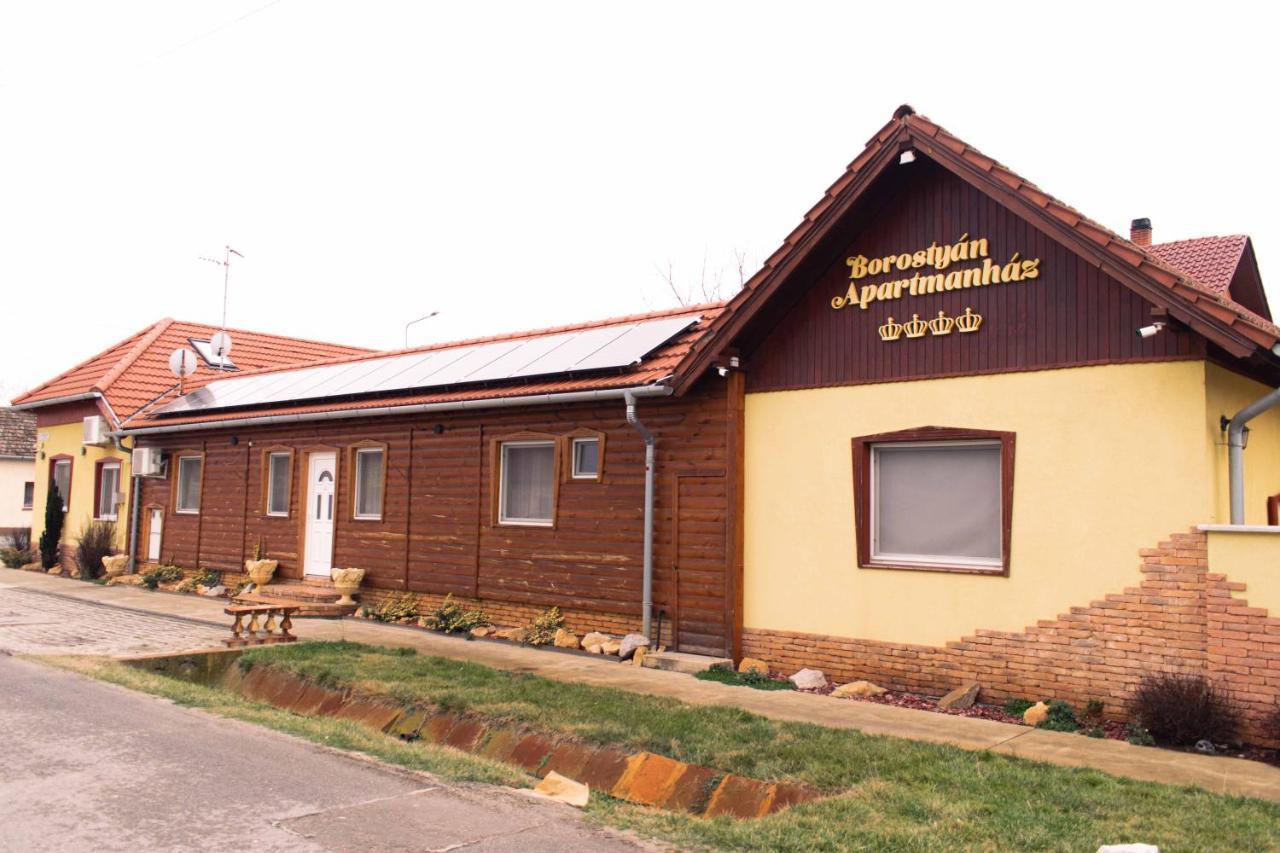 Borostyan Apartmanhaz Morahalom Exterior photo